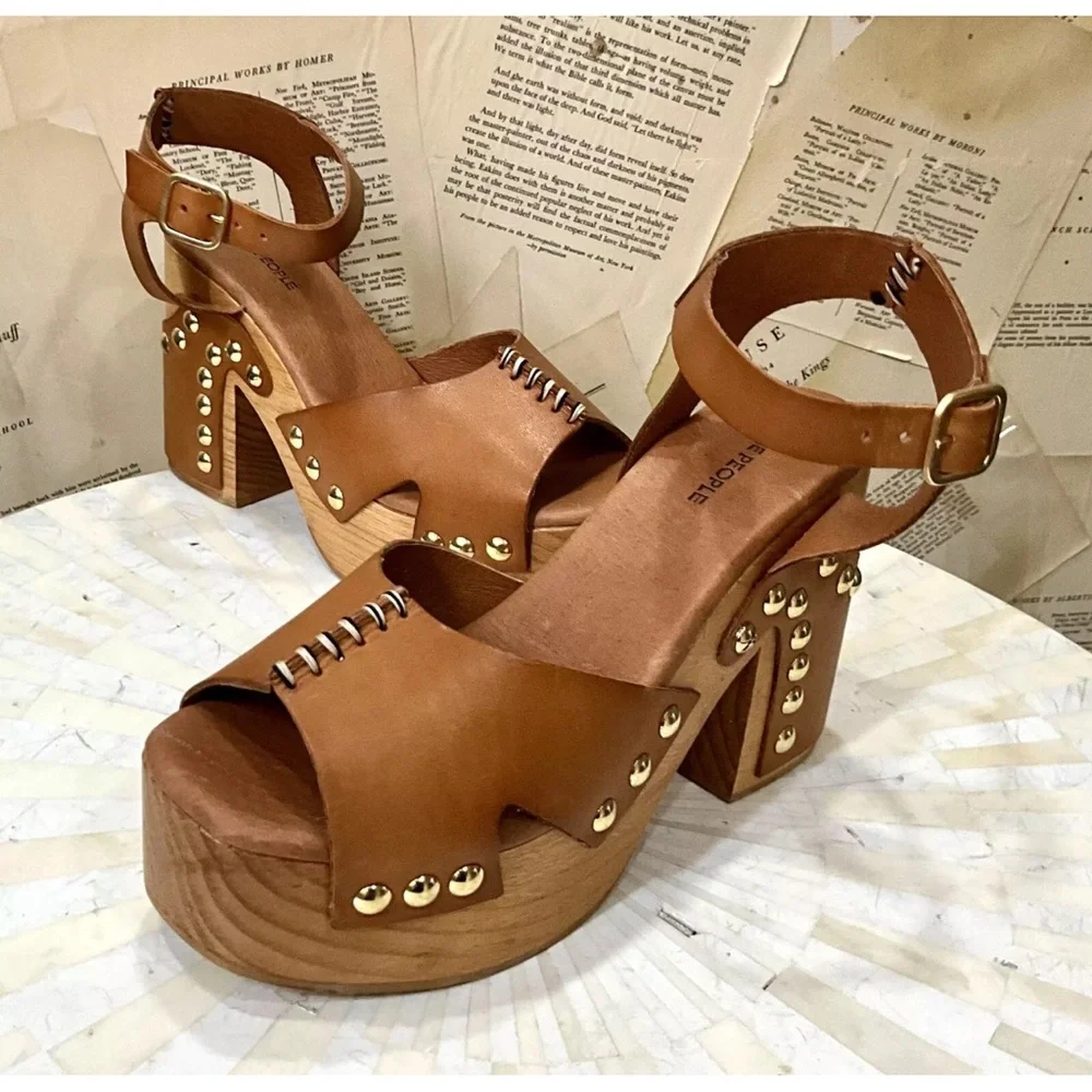 Free People Cecily Clogs Ankle Strap Platform Tan Leather Brass Studded - Picture 7 of 8